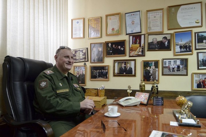 Живой вопреки всему Живой вопреки всему