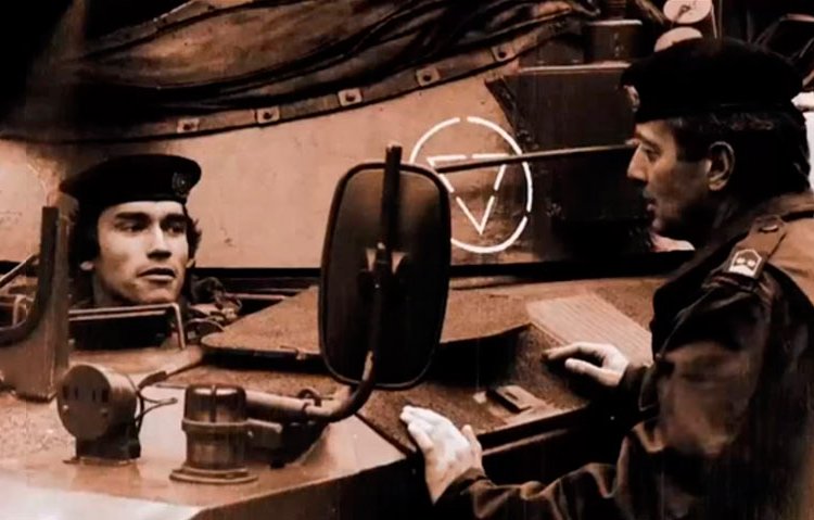 Арнольд Шварценеггер рассказал о своей службе в армии Арнольд Шварценеггер рассказал о своей службе в армии