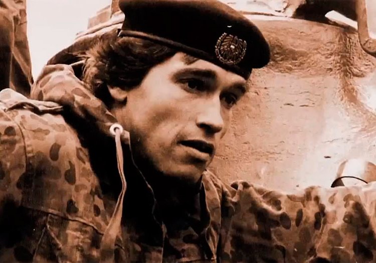 Арнольд Шварценеггер рассказал о своей службе в армии Арнольд Шварценеггер рассказал о своей службе в армии