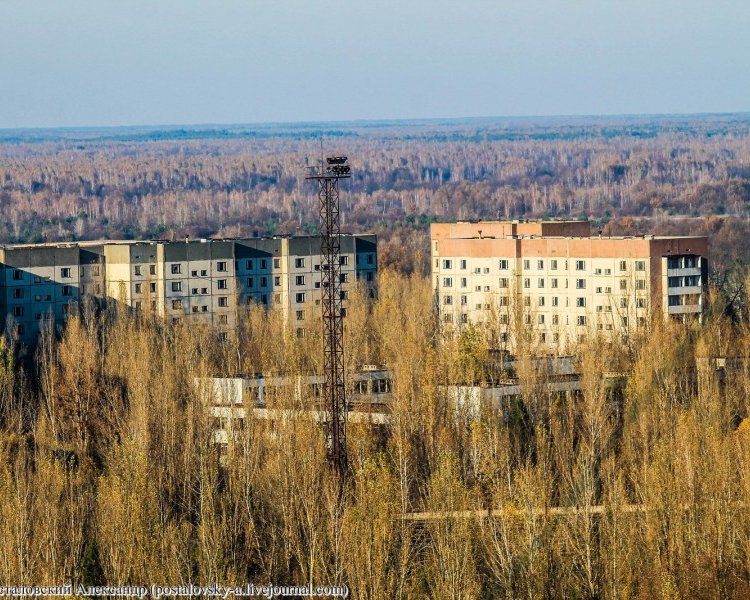 Припять с высоты 16 этажа Припять с высоты 16 этажа