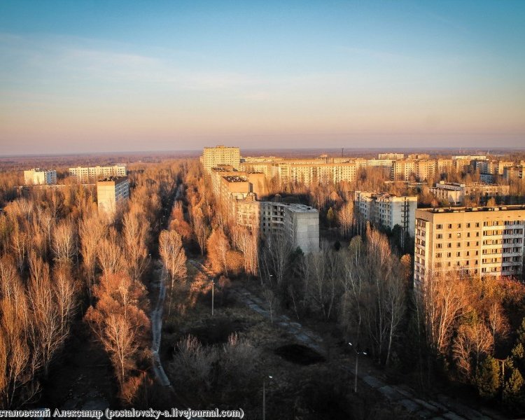 Припять с высоты 16 этажа Припять с высоты 16 этажа