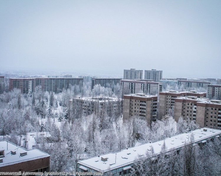 Припять с высоты 16 этажа Припять с высоты 16 этажа