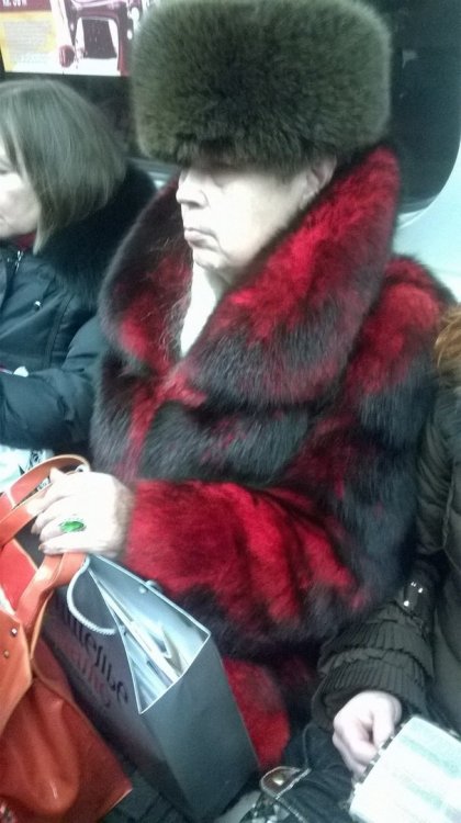 Модные люди в метро: осторожно, здесь может быть ваша фотография! Модные люди в метро: осторожно, здесь может быть ваша фотография!