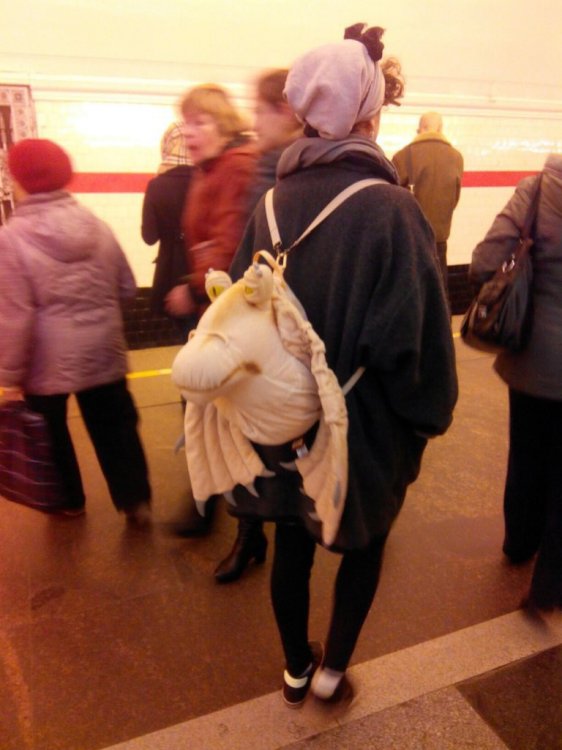 Модные люди в метро: осторожно, здесь может быть ваша фотография! Модные люди в метро: осторожно, здесь может быть ваша фотография!