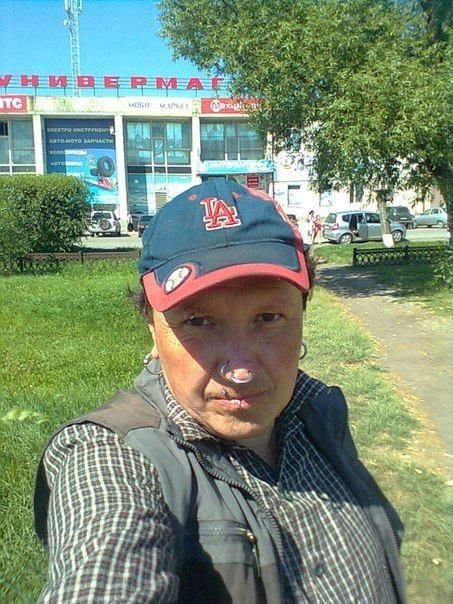 Фермер с дырочками в носу.. а может быть и в голове (10 фото) Фермер с дырочками в носу.. а может быть и в голове (10 фото)
