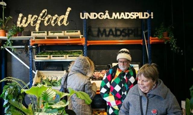 В Дании открылся первый супермаркет по продаже продуктов с истекающим сроком реализации В Дании открылся первый супермаркет по продаже продуктов с истекающим сроком реализации