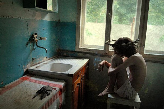 «Перезагрузка печали»: фотопроект о предательстве, грусти и искуплении «Перезагрузка печали»: фотопроект о предательстве, грусти и искуплении