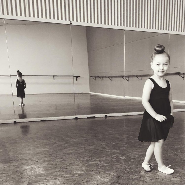 5-летняя звезда Instagram 5-летняя звезда Instagram