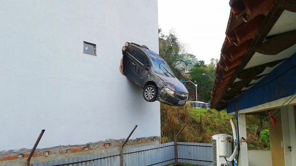 Не всегда нужно доверять навигатору Не всегда нужно доверять навигатору