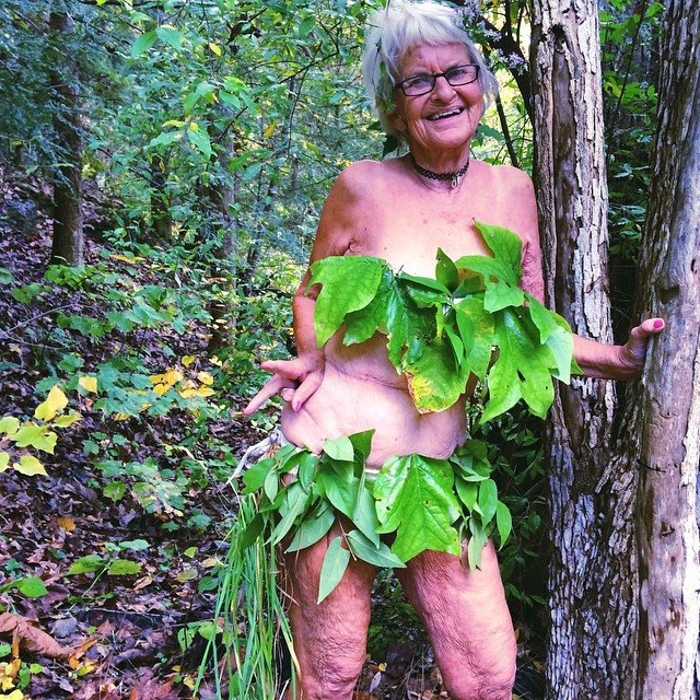 87-летняя звезда социальных сетей 87-летняя звезда социальных сетей