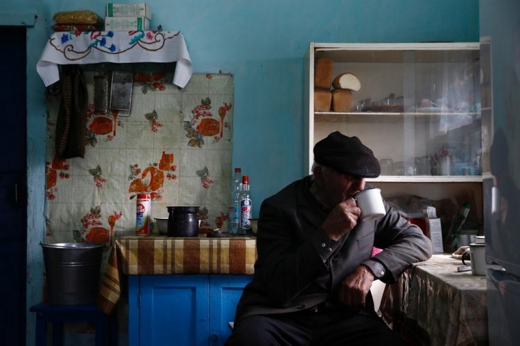 90-летний долгожитель Чернобыльской зоны 90-летний долгожитель Чернобыльской зоны