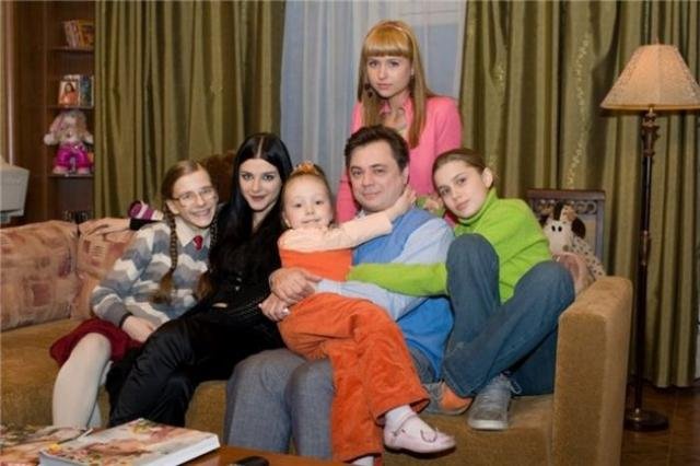 Зарубежные сериалы, адаптированные под нашего зрителя Зарубежные сериалы, адаптированные под нашего зрителя