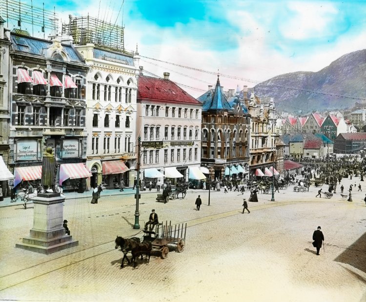 Разукрашенные вручную фотографии Норвегии 1900 года Разукрашенные вручную фотографии Норвегии 1900 года