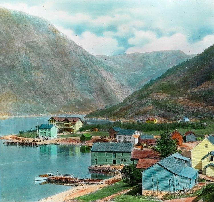 Разукрашенные вручную фотографии Норвегии 1900 года Разукрашенные вручную фотографии Норвегии 1900 года