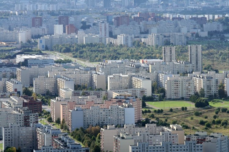 Спальные районы в крупных городах Спальные районы в крупных городах