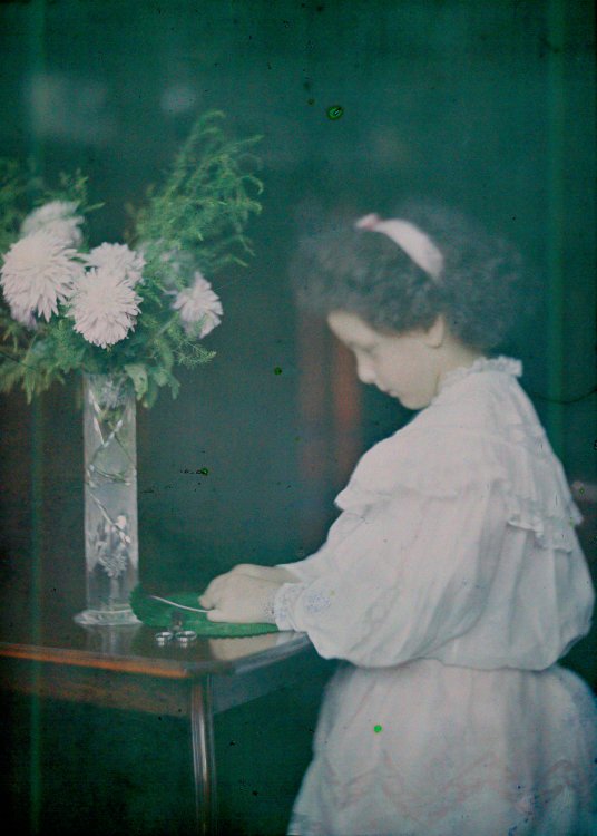 Цветные фотографии начала 1900-х годов Цветные фотографии начала 1900-х годов