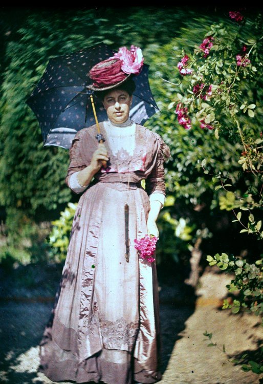 Цветные фотографии начала 1900-х годов Цветные фотографии начала 1900-х годов