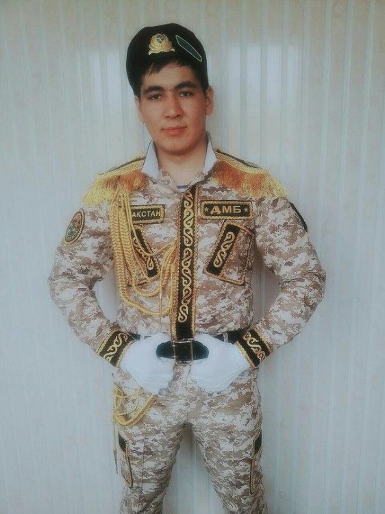 Казахские дембеля возвращается домой Казахские дембеля возвращается домой
