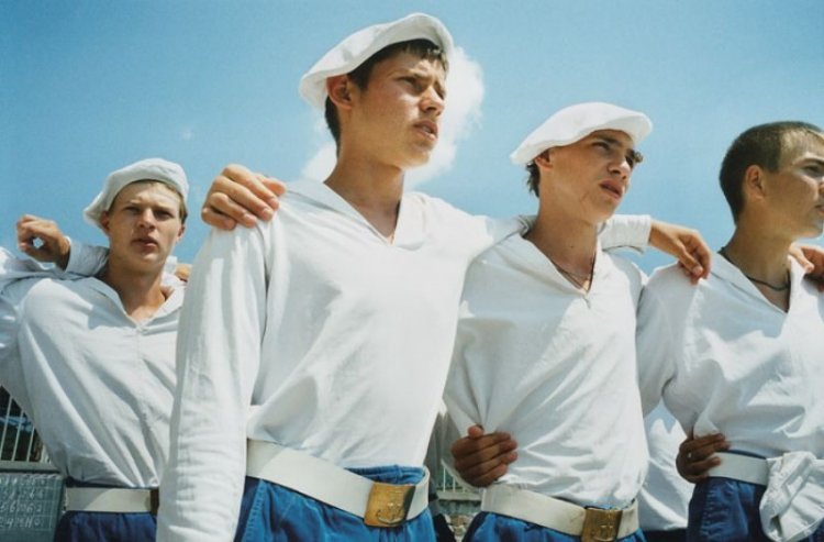 Фотографии из лагеря «Артек», сделанные с 1994 по 2003 год Фотографии из лагеря «Артек», сделанные с 1994 по 2003 год
