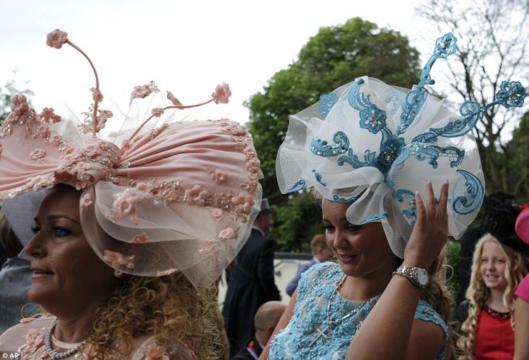 Гламурные наряды в Дамский день на Royal Ascot Гламурные наряды в Дамский день на Royal Ascot