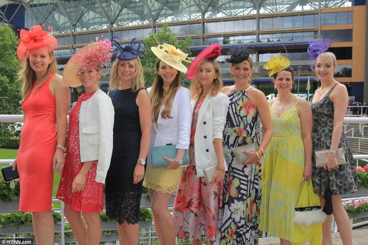 Гламурные наряды в Дамский день на Royal Ascot Гламурные наряды в Дамский день на Royal Ascot
