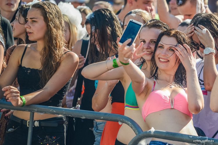 Пенный open air «Новое лето» в Минске Пенный open air «Новое лето» в Минске