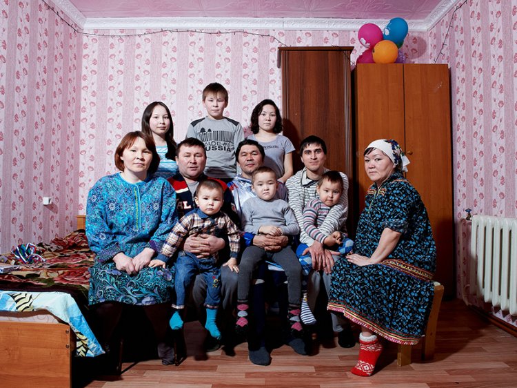 Как коренные народы Севера приспосабливаются к жизни в современном мире Как коренные народы Севера приспосабливаются к жизни в современном мире