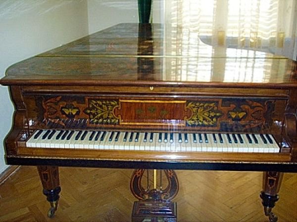 Трофеи из ГДР от папы-генерала Трофеи из ГДР от папы-генерала