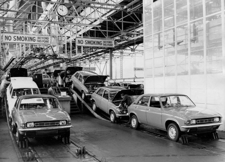 Заброшенный автомобильный завод Longbridge MG Rover Заброшенный автомобильный завод Longbridge MG Rover