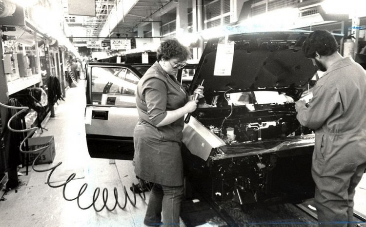 Заброшенный автомобильный завод Longbridge MG Rover Заброшенный автомобильный завод Longbridge MG Rover