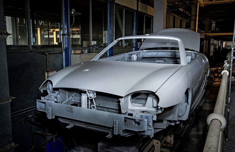 Заброшенный автомобильный завод Longbridge MG Rover Заброшенный автомобильный завод Longbridge MG Rover