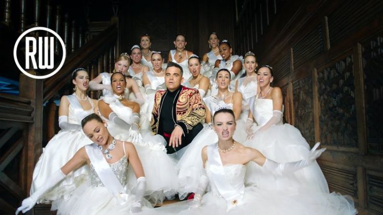 Певец Робби Уильямс выпустил клип на песню Party Like A Russian «Веселись как русский» (видео) Певец Робби Уильямс выпустил клип на песню Party Like A Russian «Веселись как русский» (видео)
