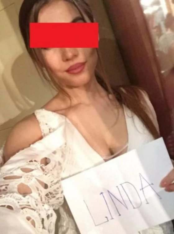 Русские девушки продают девственность за деньги арабским шейхам (фото) Русские девушки продают девственность за деньги арабским шейхам (фото)