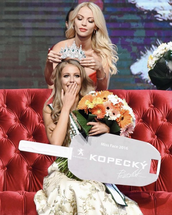 Miss Face 2016: Никола Углиржова из Чехии Miss Face 2016: Никола Углиржова из Чехии