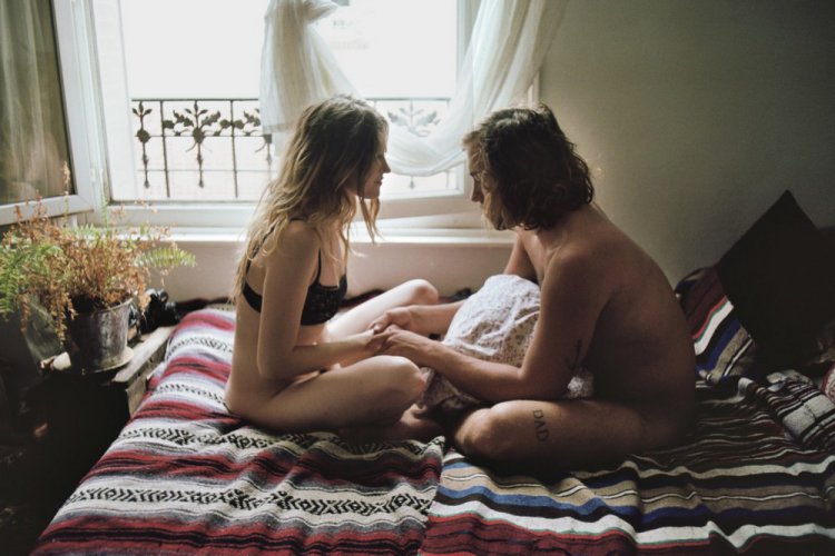 Влюбленные пары в фотопроекте «Амурные интимности» Влюбленные пары в фотопроекте «Амурные интимности»