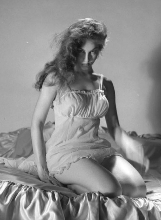 Фотограф Питер Баш: портреты голливудских актрис 50-60-х годов Фотограф Питер Баш: портреты голливудских актрис 50-60-х годов