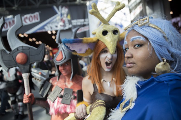 Фестиваль «Comic Con 2016» в Нью-Йорке Фестиваль «Comic Con 2016» в Нью-Йорке