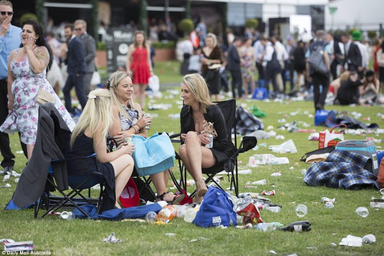 Гламурные любители скачек Australian Geelong Cup Гламурные любители скачек Australian Geelong Cup