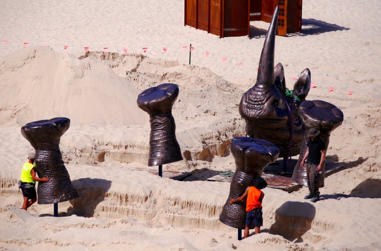 Скульптуры у моря на выставке “Sculpture by the Sea” Скульптуры у моря на выставке “Sculpture by the Sea”