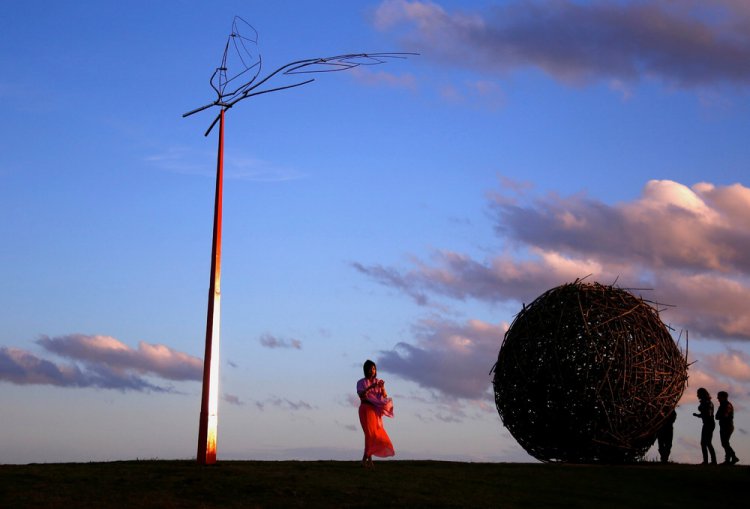 Скульптуры у моря на выставке “Sculpture by the Sea” Скульптуры у моря на выставке “Sculpture by the Sea”
