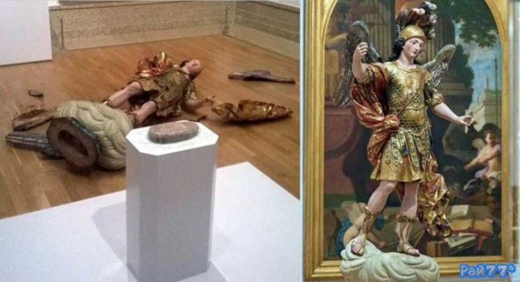Турист, делая селфи, разбил статую XVIII века в музее Лиссабона (фото) Турист, делая селфи, разбил статую XVIII века в музее Лиссабона (фото)
