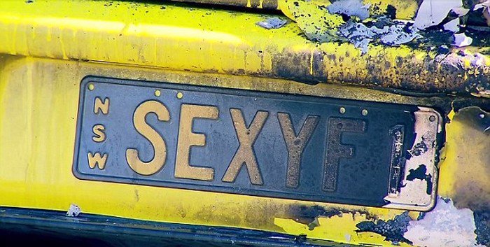 Беда не приходит одна: пока владелец Ferrari тушил авто, у него украли деньги и ноутбук Беда не приходит одна: пока владелец Ferrari тушил авто, у него украли деньги и ноутбук