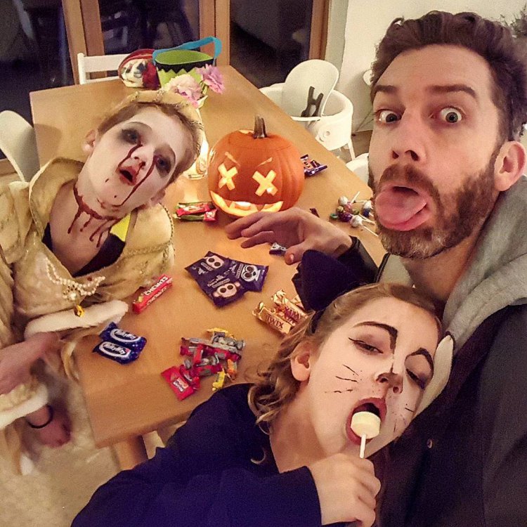 Веселый Instagram отца 4-х дочерей Веселый Instagram отца 4-х дочерей