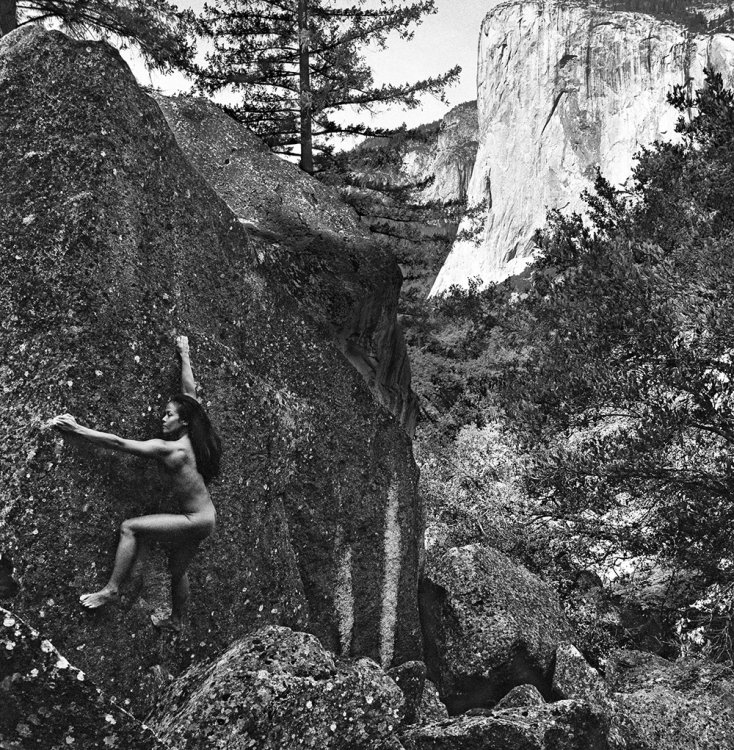 Эротический календарь «Stone Nudes 2017» Эротический календарь «Stone Nudes 2017»