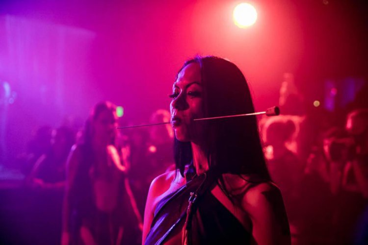 Крупнейший в истории Лос-Анджелеса сатанинской храм «black mass» Крупнейший в истории Лос-Анджелеса сатанинской храм «black mass»