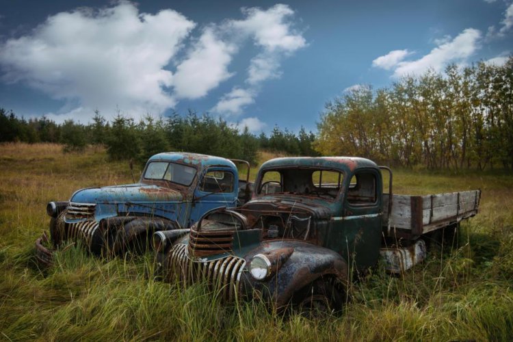 Редкие автомобили, гниющие на просторах Европы Редкие автомобили, гниющие на просторах Европы