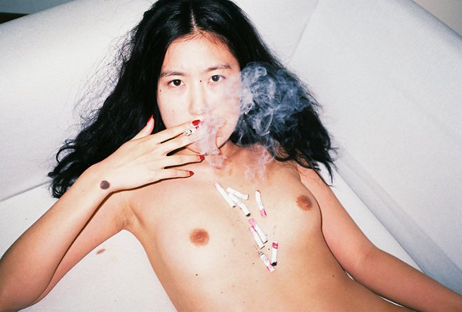 Провокационные снимки Ren Hang Провокационные снимки Ren Hang