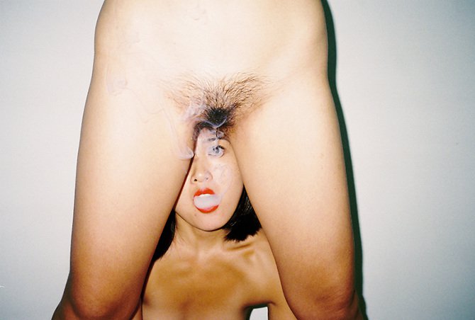 Провокационные снимки Ren Hang Провокационные снимки Ren Hang