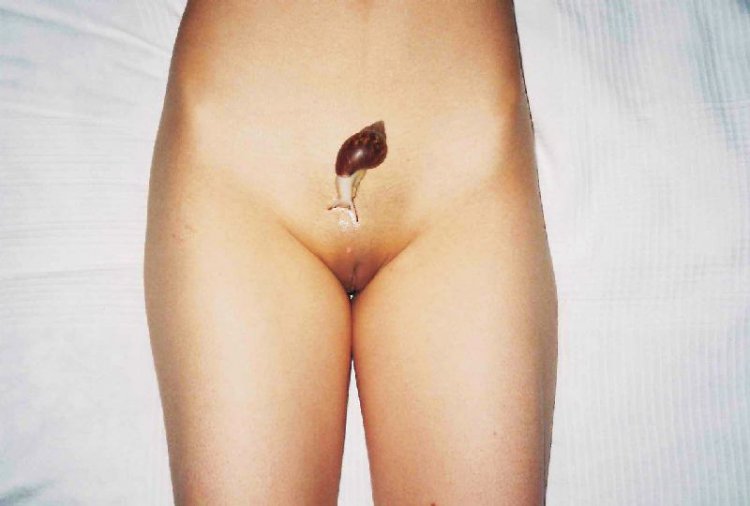 Провокационные снимки Ren Hang Провокационные снимки Ren Hang