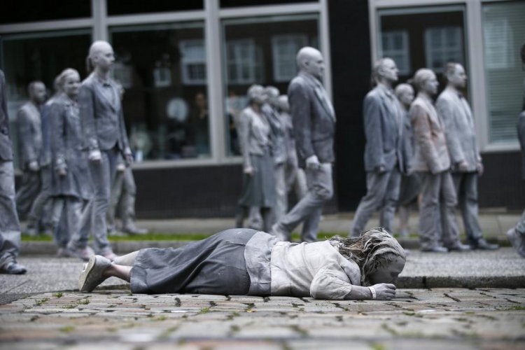 Зомби против саммита G20 Зомби против саммита G20